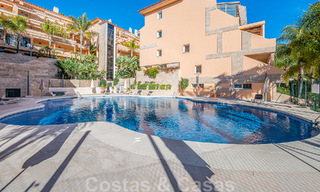 Amplio dúplex, ático con amplias terrazas y el mar Mediterráneo en el horizonte en venta en Nueva Andalucía, Marbella 48559 