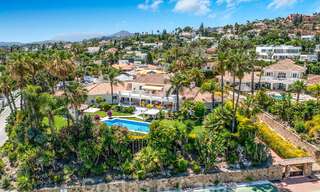 Villa mediterránea de lujo en venta con 6 dormitorios en un entorno privilegiado de golf en el valle de Nueva Andalucia, Marbella 53165 