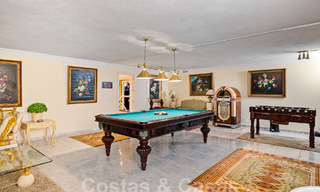 Villa mediterránea de lujo en venta con 6 dormitorios en un entorno privilegiado de golf en el valle de Nueva Andalucia, Marbella 53227 