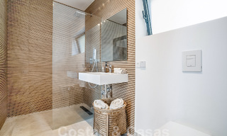 Villa mediterránea de lujo en venta con un toque modernista en Benahavis - Marbella 53101 