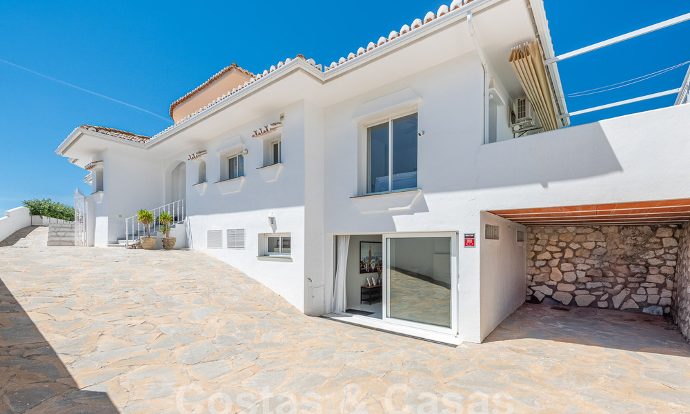 Villa de lujo en venta con amplias vistas al mar en las colinas de Mijas, Costa del Sol 54656