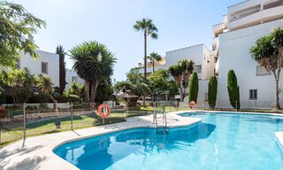 Lujoso apartamento reformado con 4 dormintorios en venta en la prestigiosa Nueva Andalucia, Marbella 54686 