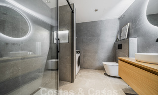 Lujoso apartamento reformado con 4 dormintorios en venta en la prestigiosa Nueva Andalucia, Marbella 54688 