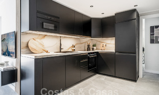 Lujoso apartamento reformado con 4 dormintorios en venta en la prestigiosa Nueva Andalucia, Marbella 54691 