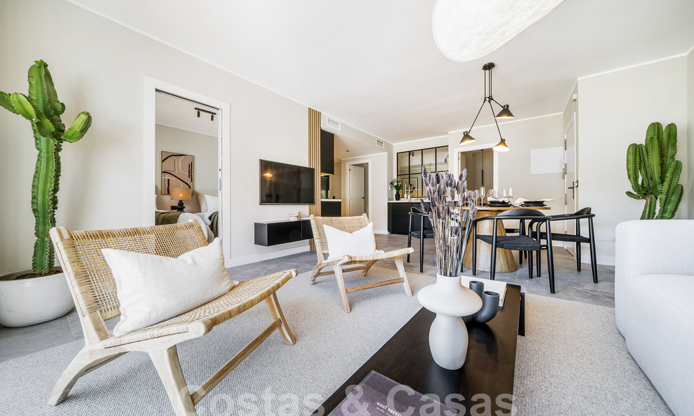Lujoso apartamento reformado con 4 dormintorios en venta en la prestigiosa Nueva Andalucia, Marbella 54697