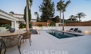 Villa mediterránea de lujo en venta con vistas a la montaña de La Concha, rodeada de los campos de golf del valle de Nueva Andalucía, Marbella 54890 