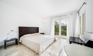 Villa de lujo en venta de estilo arquitectónico español en la prestigiosa urbanización cerrada de Cascada de Camojan, Marbella 54830 
