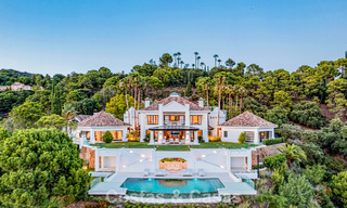 Villa de lujo en venta con vistas al mar, situada en la exuberante vegetación del exclusivo campo de golf La Zagaleta, Marbella - Benahavis 54105 