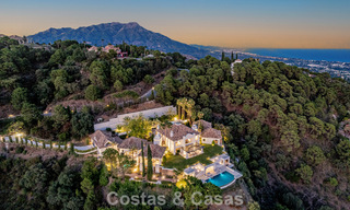 Villa de lujo en venta con vistas al mar, situada en la exuberante vegetación del exclusivo campo de golf La Zagaleta, Marbella - Benahavis 54113 