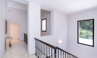 Villa de lujo independiente de estilo clásico español en venta con sublimes vistas al mar en Marbella - Benahavis 55150 