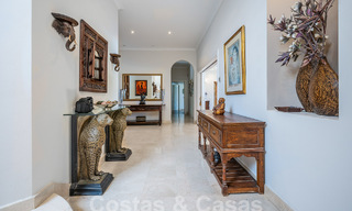 Mansión de lujo de estilo andaluz con vistas al mar en el valle del golf de Nueva Andalucía, Marbella 55670 