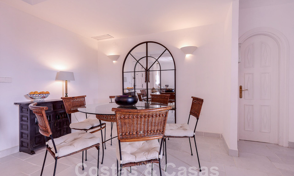 Bonita y pintoresca casa en venta inmersa en el encanto andaluz a un paso de la playa en Guadalmina Baja, Marbella 55390