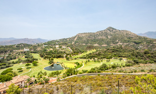 Villa de lujo ultramoderna en venta en primera línea de golf en el prestigioso Marbella Club Golf Resort en Benahavis 56139 