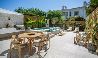 Preciosa casa adosada reformada en venta a un paso de la playa y de todos los servicios en San Pedro, Marbella 56860 