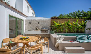 Preciosa casa adosada reformada en venta a un paso de la playa y de todos los servicios en San Pedro, Marbella 56864 