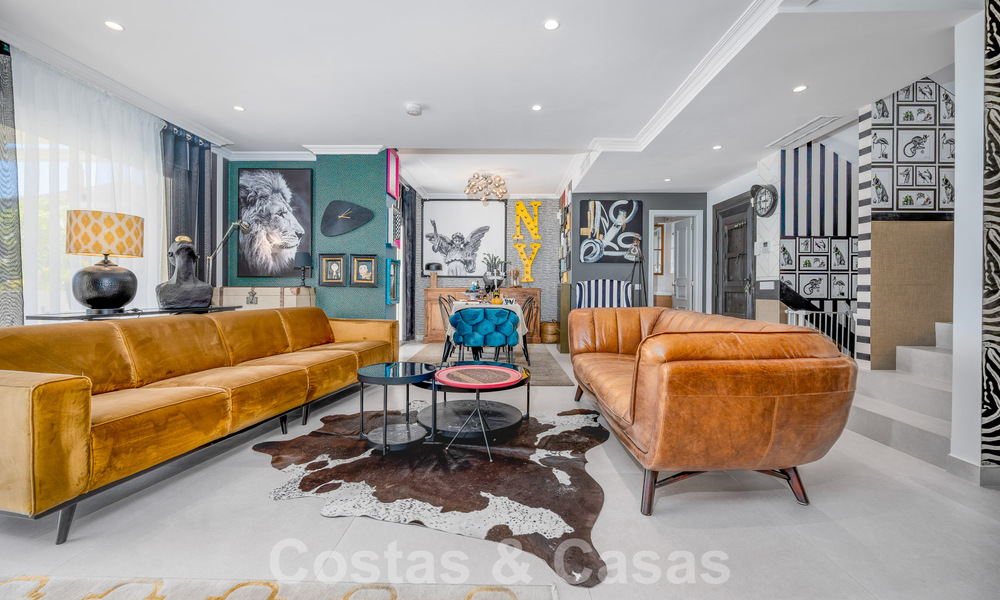 Amplia casa con diseño interior único en venta en Nueva Andalucía, Marbella 57473