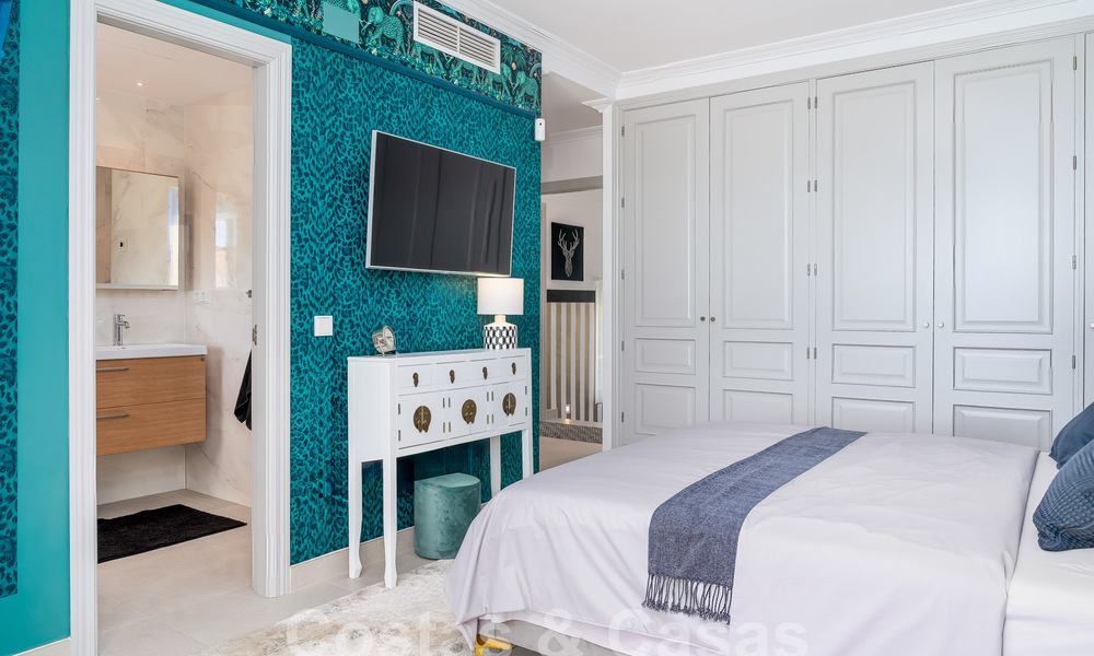 Amplia casa con diseño interior único en venta en Nueva Andalucía, Marbella 57497
