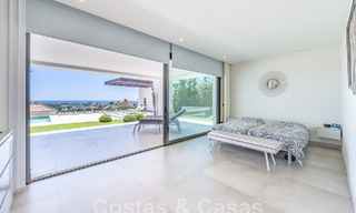 Villa de lujo ultramoderna en venta con vistas al mar en un resort de golf de cinco estrellas en Marbella - Benahavis 57602 