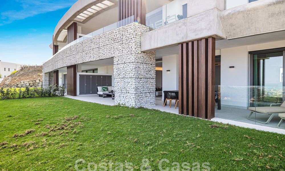 Apartamento nuevo con jardín y concepto innovador en venta en un gran complejo de naturaleza y golf en Marbella - Benahavis 58326