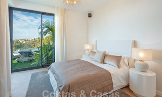 Prestigiosa y moderna villa de lujo en venta con impresionantes vistas al mar en urbanización cerrada en Marbella - Benahavis 58712 