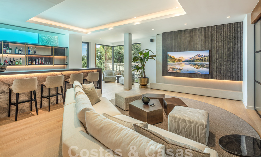 Prestigiosa y moderna villa de lujo en venta con impresionantes vistas al mar en urbanización cerrada en Marbella - Benahavis 58730