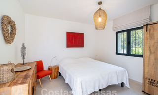 Villa de lujo andaluza con encanto atemporal en venta en primera línea de golf en Benahavis - Marbella 58850 