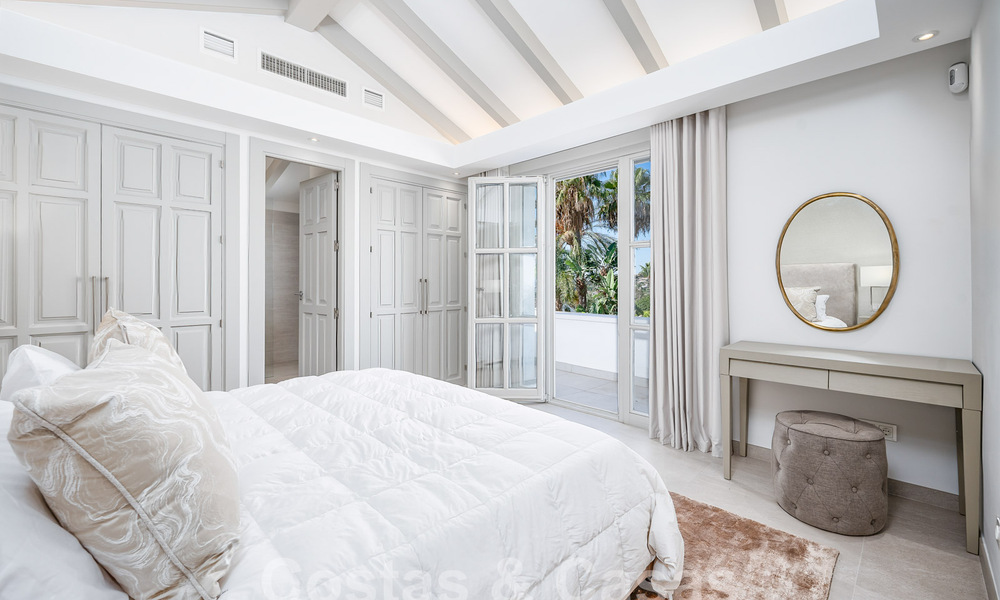 Villa de lujo de estilo contemporáneo andaluz en venta en un entorno de golf en Nueva Andalucia, Marbella 59970