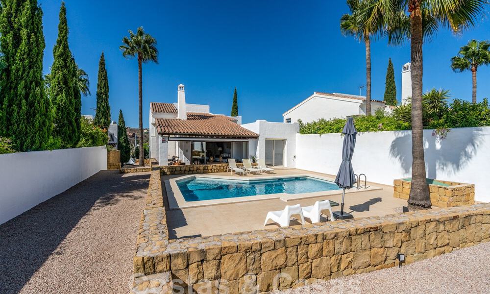 Encantadora casa familiar en venta con vistas al golf y al paisaje de montaña en Benahavis – Marbella 62114
