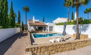 Encantadora casa familiar en venta con vistas al golf y al paisaje de montaña en Benahavis – Marbella 62114 