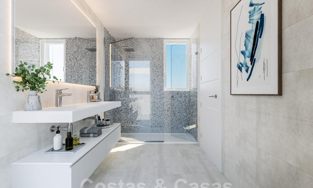 Nueva promoción de apartamentos con vistas al mar en venta, junto a un campo de golf cerca de Sotogrande, Costa del Sol 62040