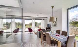 Nueva promoción de modernas villas de lujo en venta, en primera línea de golf con vistas al mar en Mijas, Costa del Sol 62475 