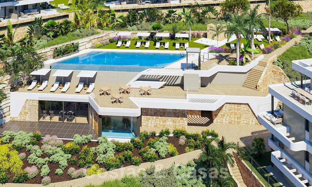Apartamentos modernos nuevos en venta con vistas al mar y a un paso del campo de golf en Mijas, Costa del Sol 62575