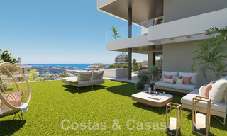 Apartamentos modernos nuevos en venta con vistas al mar y a un paso del campo de golf en Mijas, Costa del Sol 62587 