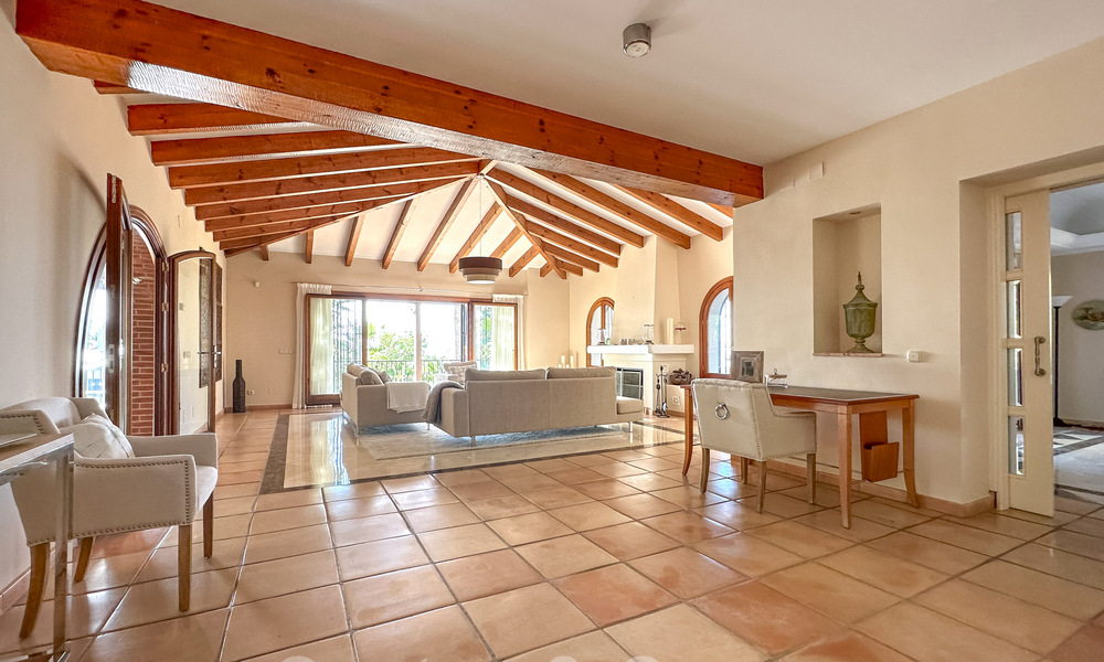 Villa de lujo andaluza en venta en la exclusiva zona residencial de Sierra Blanca en la Milla de Oro de Marbella 63099