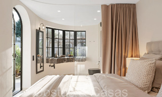 Villa mediterránea de lujo con casa de invitados independiente en venta en Nueva Andalucía, Marbella 64413 