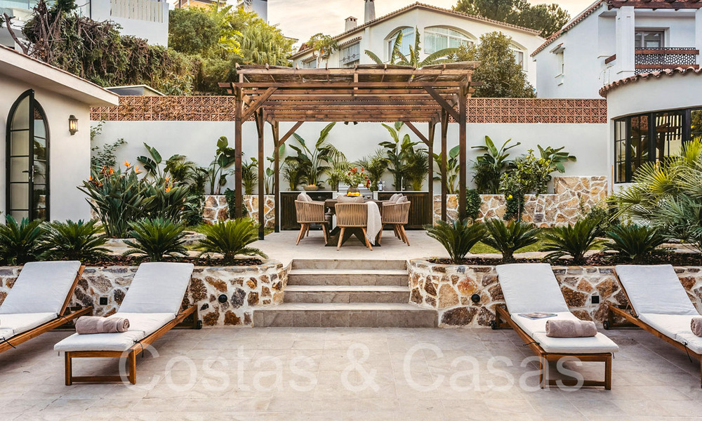 Villa mediterránea de lujo con casa de invitados independiente en venta en Nueva Andalucía, Marbella 64425