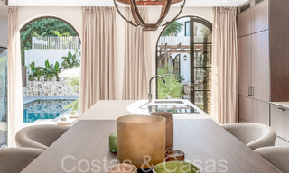 Villa mediterránea de lujo con casa de invitados independiente en venta en Nueva Andalucía, Marbella 64460 