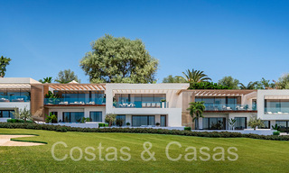 Nuevo proyecto con modernas casas de lujo en venta junto al campo de golf en Mijas, Costa del Sol 64613 
