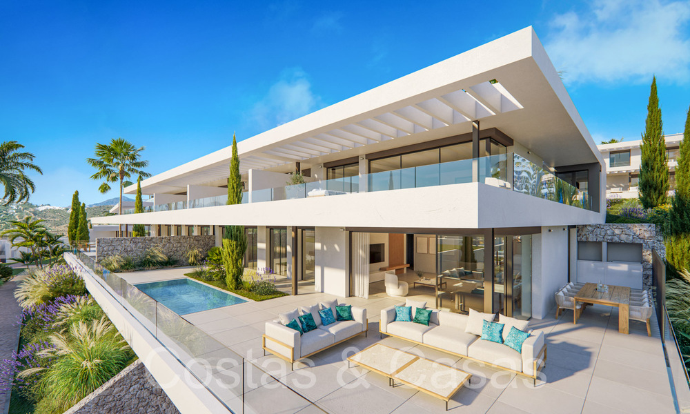 Casas nuevas y modernistas en venta directamente en el campo de golf en el este de Marbella 64762