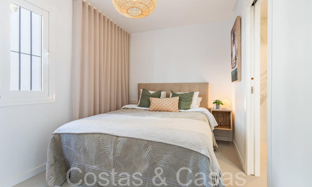 Casa adosada recientemente renovada en un complejo cerrado en venta, junto al campo de golf en Nueva Andalucía, Marbella 65219