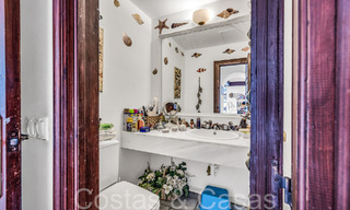 Villa rústica en venta en una amplia parcela en la Nueva Milla de Oro entre Marbella y Estepona 65604 