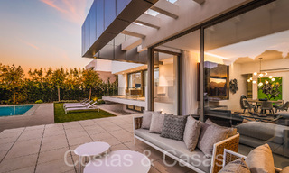 Sofisticadas villas de nueva construcción en venta en la Nueva Milla de Oro entre Marbella y Estepona 66089 