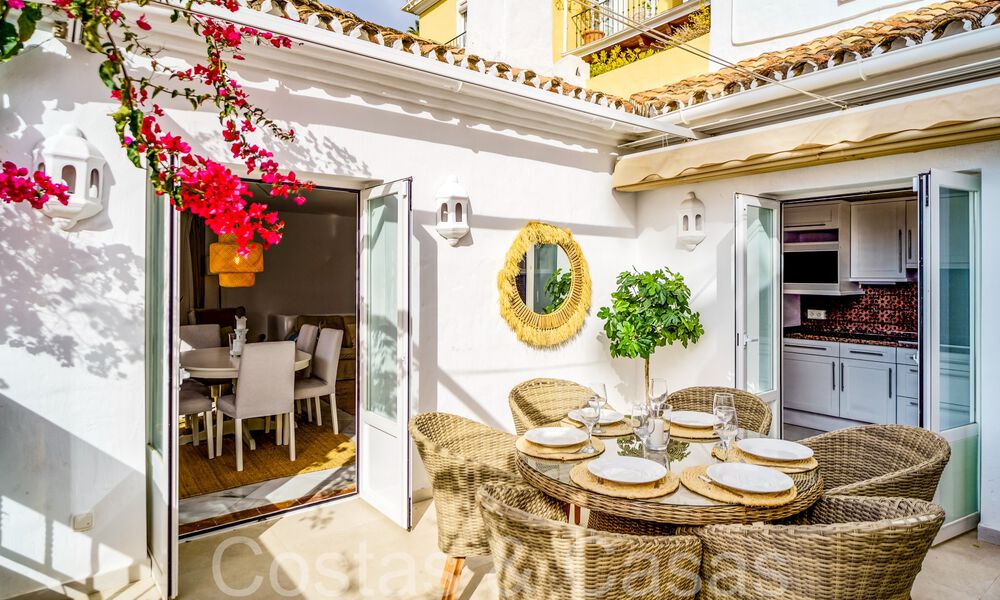 Pintoresca casa adosada con vistas al mar en venta en las colinas de Marbella - Benahavis 65969