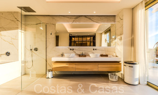 Ático ultra lujoso con piscina privada en venta en el centro de la Milla de Oro de Marbella 66123 
