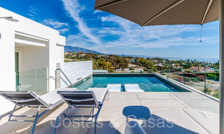 Ático ultra lujoso con piscina privada en venta en el centro de la Milla de Oro de Marbella 66154 