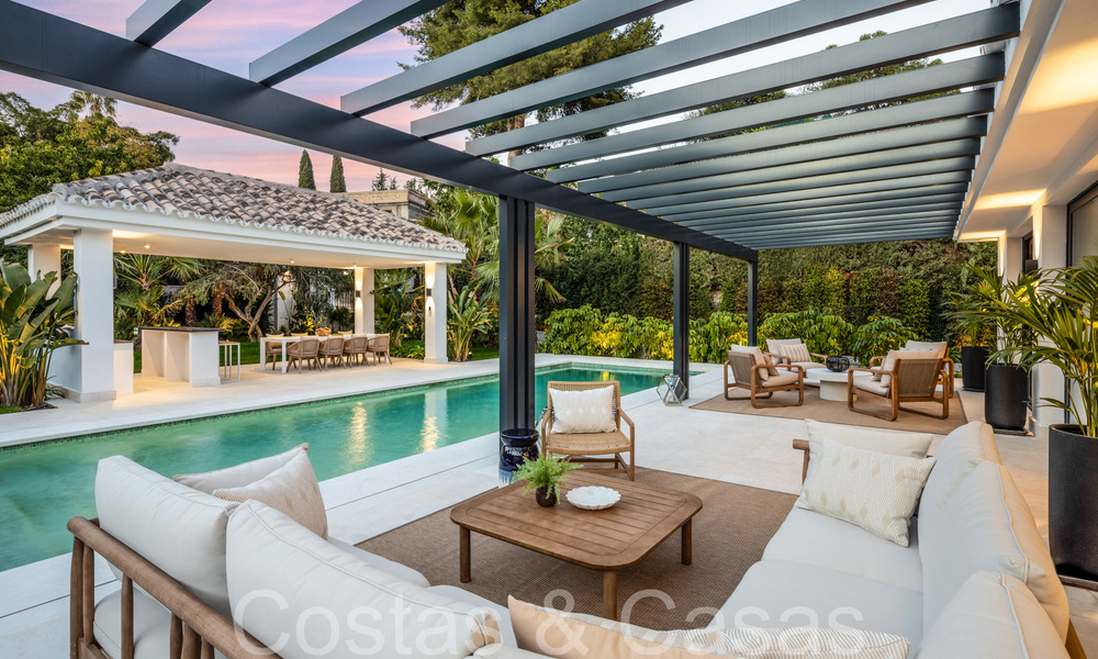 Sofisticada villa mediterránea de una sola planta en venta a pocos pasos del campo de golf Las Brisas en Nueva Andalucía, Marbella 67475