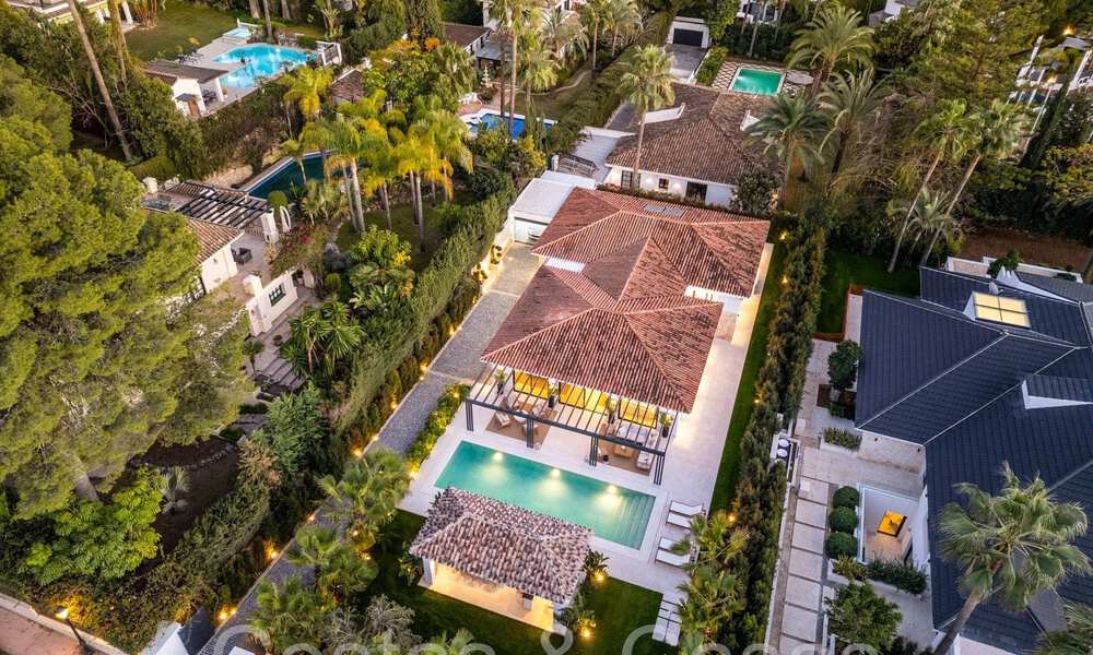 Sofisticada villa mediterránea de una sola planta en venta a pocos pasos del campo de golf Las Brisas en Nueva Andalucía, Marbella 67496