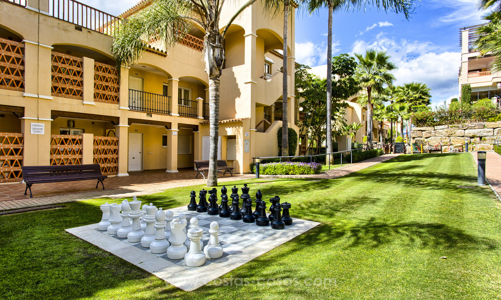 Apartamentos de lujo en primera línea de golf a la venta, Marbella - Estepona 24312