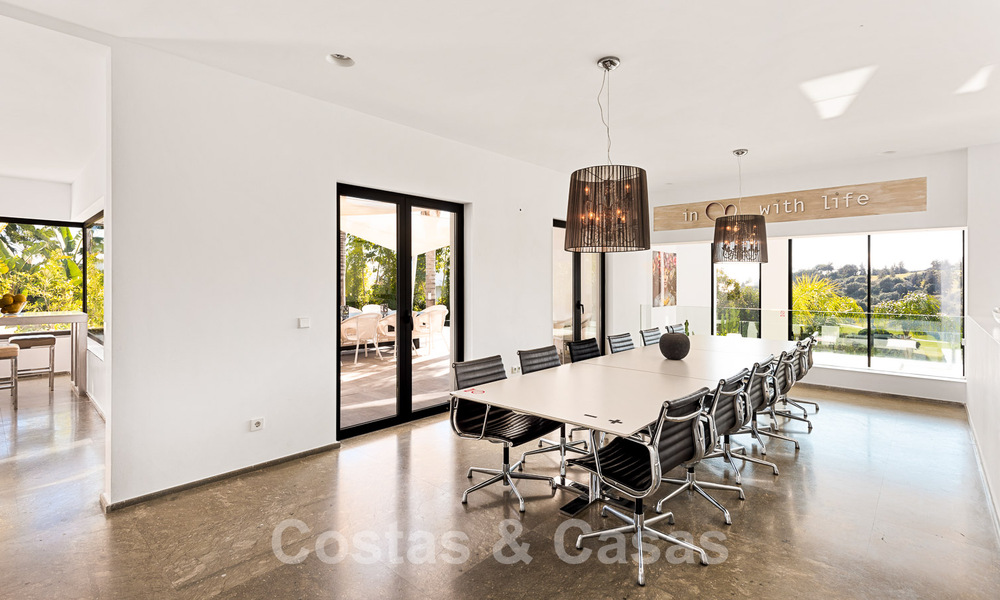 Villa exclusiva estilo moderno para comprar, campo de golf, Marbella - Benahavis 49496
