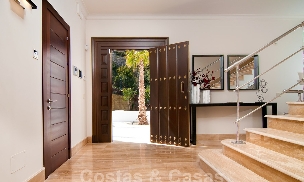 Villa de lujo de estilo andaluz para comprar, Marbella - Benahavis 29564